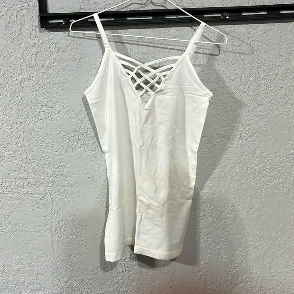 Zen a outfitters strappy tank to s/m